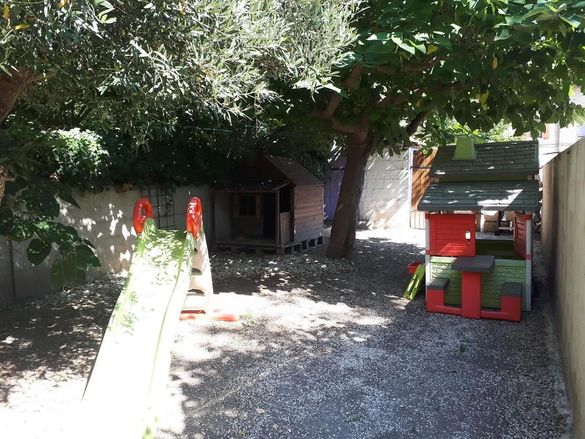 Grand gîte familial Le Mistral, classé 3 étoiles, à Salin-de-Giraud, Mer, Camargue